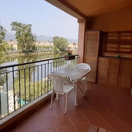 Area 67 -sole Mare E Fenicotteri Rosa - R6371 Holiday home